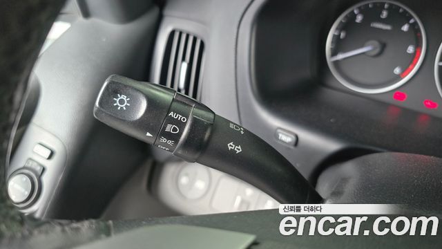 Hyundai Starex 2018 — photo 18