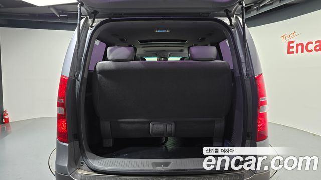 Hyundai Starex 2018 — photo 20