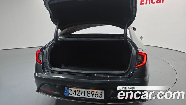 Chevrolet Korea Impala 2017 — photo 30
