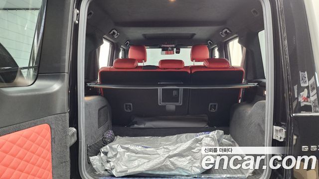 Mercedes-Benz G-Class 2020 — photo 26