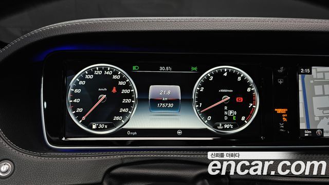 Mercedes-Benz S-Class 2016 — photo 8
