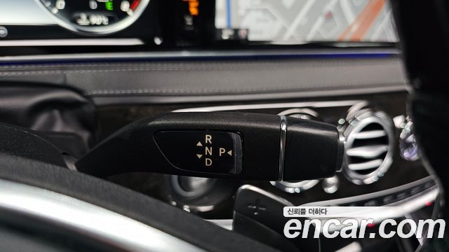 Mercedes-Benz S-Class 2016 — photo 9