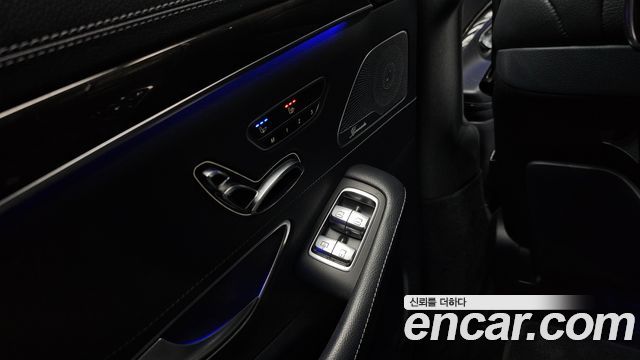 Mercedes-Benz S-Class 2016 — photo 18