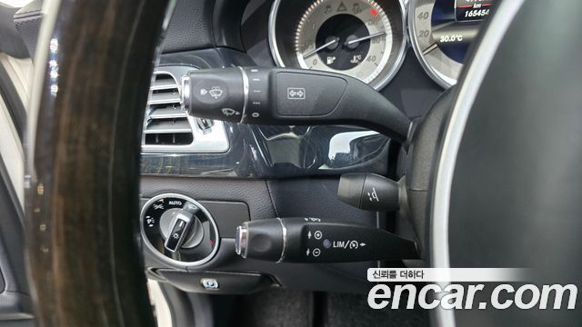 Mercedes-Benz CLS-Class 2013 — photo 16
