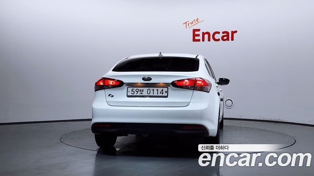 Kia K3 2016 — photo 4