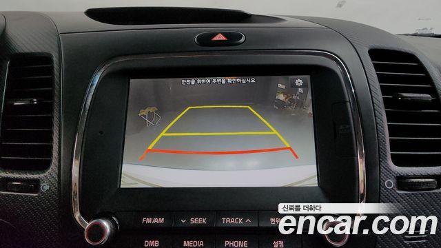 Kia K3 2016 — photo 21