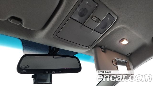 Kia K3 2016 — photo 25