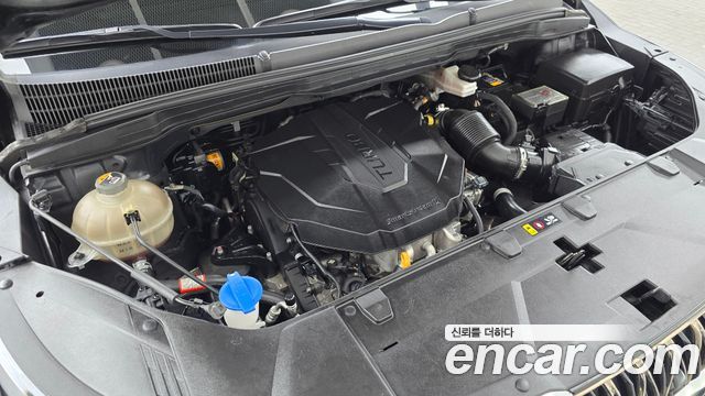 Kia Canival 2022 — photo 6