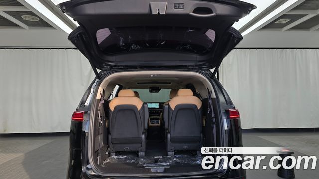 Kia Canival 2022 — photo 20