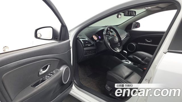 Renault Korea SM3 2016 — photo 10