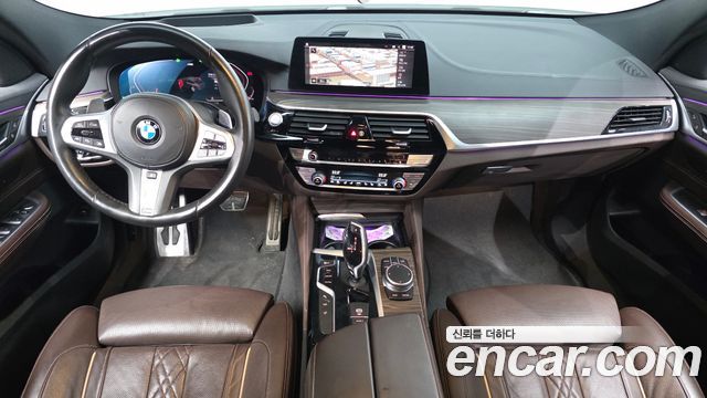 BMW Gran Turismo 2020 — photo 10