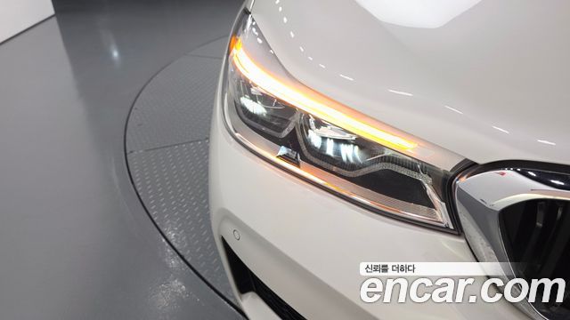 BMW Gran Turismo 2020 — photo 8
