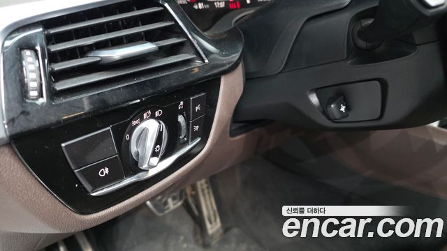 BMW Gran Turismo 2020 — photo 28