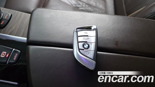 BMW Gran Turismo 2020 — photo 34