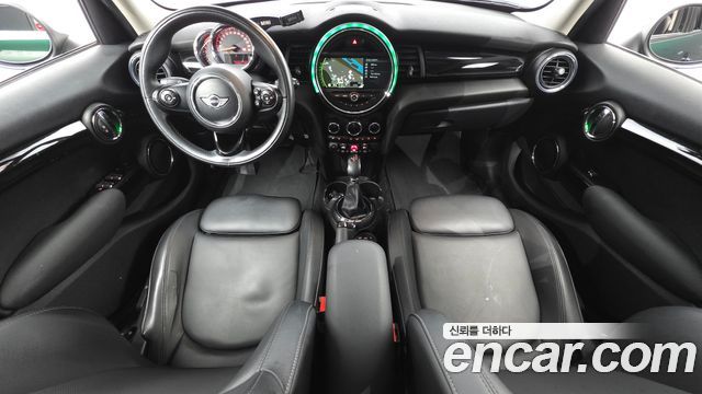 Mini Cooper 2016 — photo 7