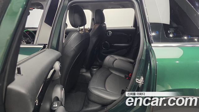 Mini Cooper 2016 — photo 12