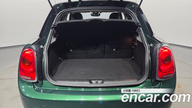 Mini Cooper 2016 — photo 20