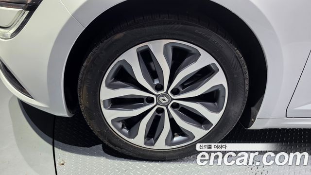 Renault Korea SM6 2016 — photo 5