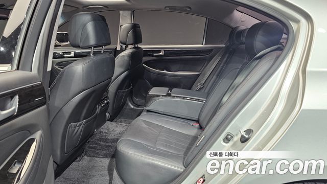 Hyundai Genesis 2014 — photo 11