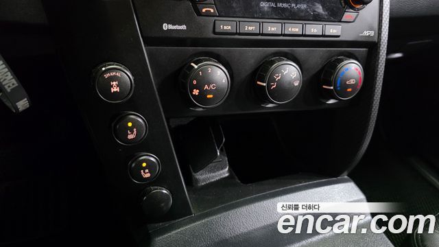 KG Mobility KORANDO 2016 — photo 15