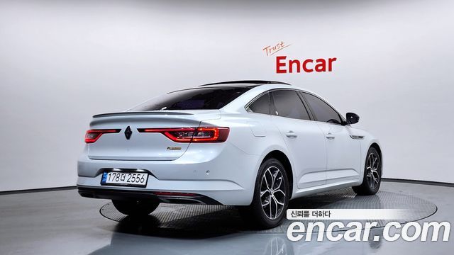 Renault Korea SM6 2016 — photo 2