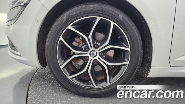 Renault Korea SM6 2016 — photo 5