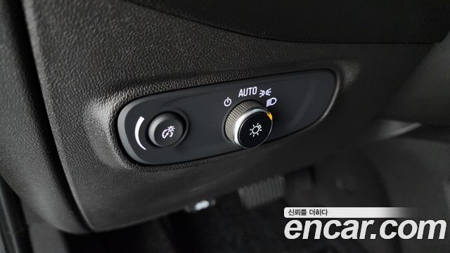 Chevrolet Korea Equinox 2022 — photo 19
