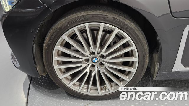 BMW 7-Series 2020 — photo 5