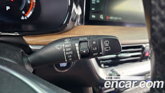 Kia Mohave 2021 — photo 27