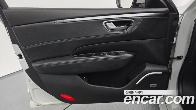Renault Korea SM6 2017 — photo 27