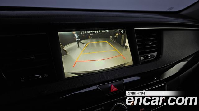 Kia K7 2018 — photo 15