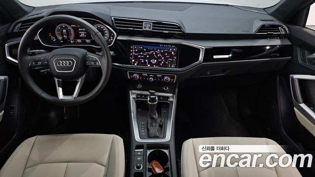 Audi Q3 2025 — photo 10