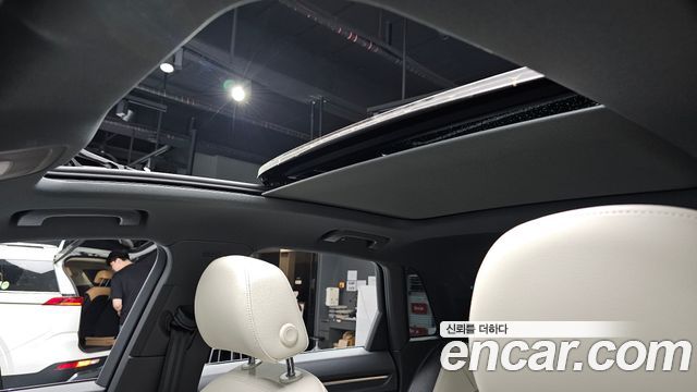 Audi Q3 2025 — photo 25