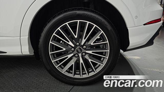 Audi Q3 2025 — photo 7