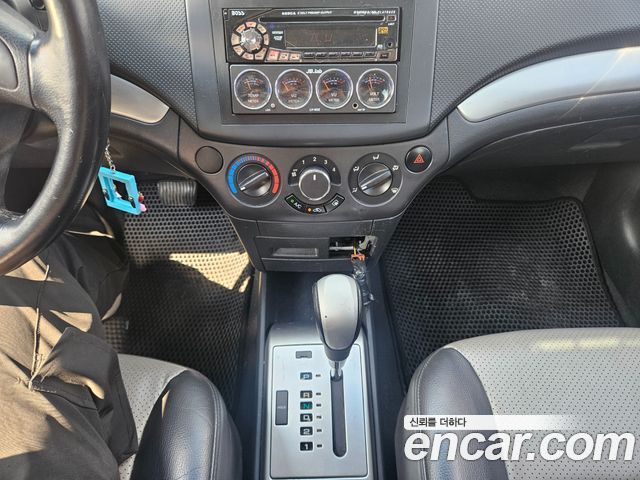 Chevrolet Korea Gentra 2009 — photo 13
