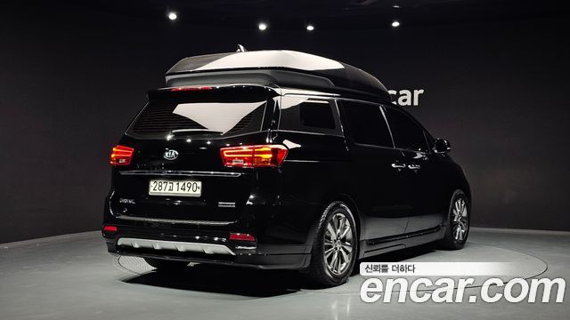 Kia Canival 2020 — photo 2