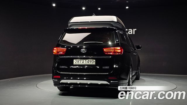 Kia Canival 2020 — photo 4