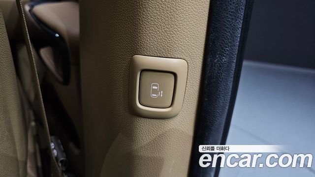 Kia Canival 2020 — photo 26