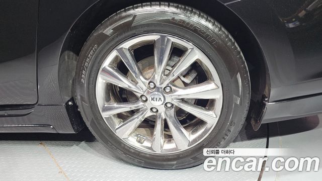 Kia Canival 2020 — photo 7