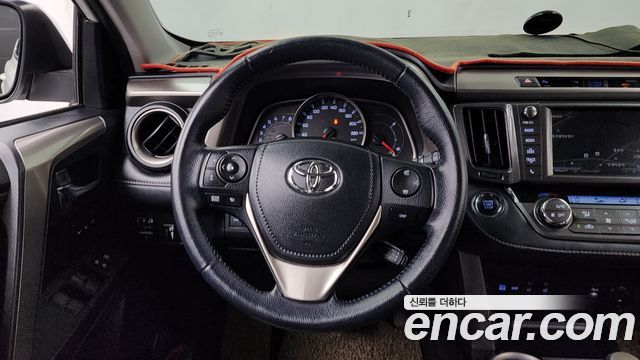 Toyota RAV4 2014 — photo 13