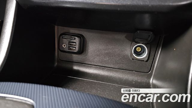 Chevrolet Korea Colorado 2021 — photo 13