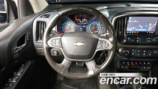 Chevrolet Korea Colorado 2021 — photo 15
