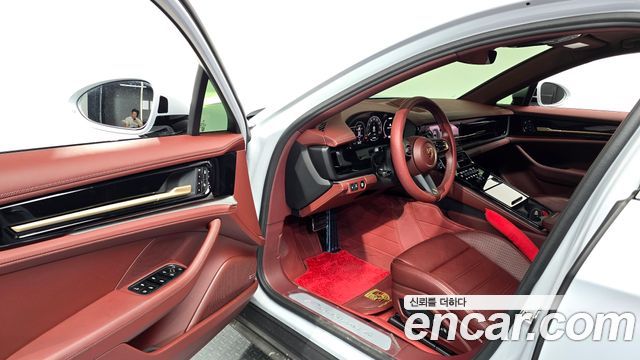 Porsche Panamera 2025 — photo 13