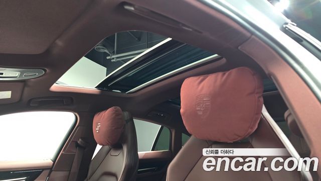 Porsche Panamera 2025 — photo 23