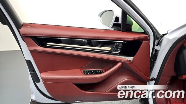 Porsche Panamera 2025 — photo 14