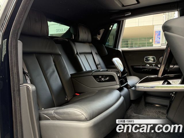 Rolls-Royce Phantom 2019 — photo 10