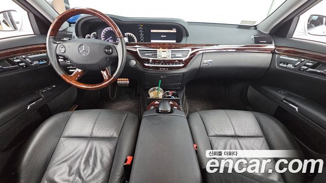 Mercedes-Benz S-Class 2008 — photo 7