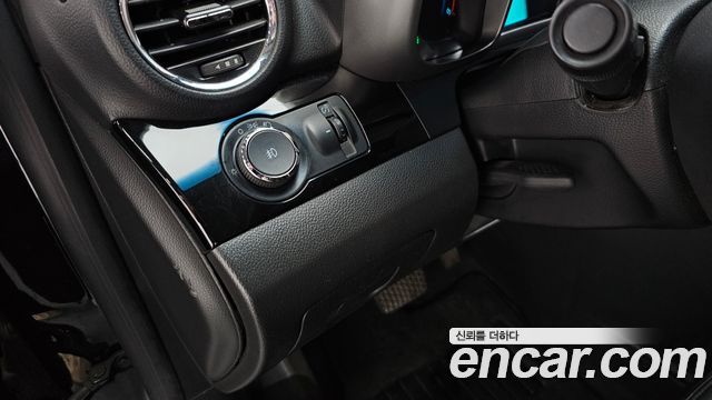 Chevrolet Korea Orlando 2013 — photo 19