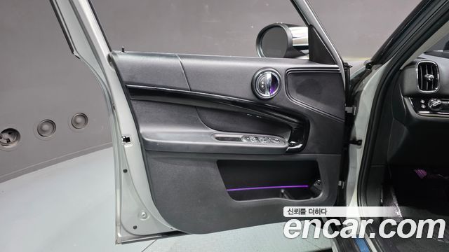 Mini Countryman 2023 — photo 14