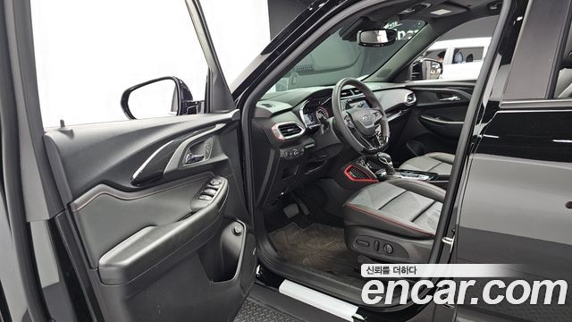 ChevroletGMDaewoo Trailblazer 2023 — photo 13
